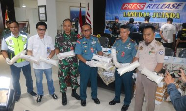 Lagi-Lagi TNI AL Berhasil Gagalkan Pengiriman Benih Bening Lobster dan Pelaku Senilai Tujuh Milyar Rupiah