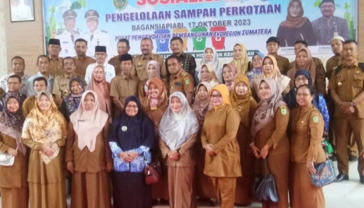 DLH Rohil Gelar Sosialisasi Sampah Perkotaan