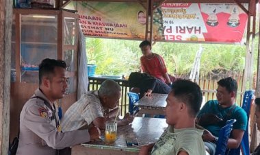 Bripka Aprizon, Bhabin Kamtibmas Desa Gembaran, Kecamatan Teluk Belengkong, Memberikan Sosialisasi untuk Pemilu Damai 2024