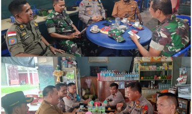 Dalam rangka Cooling System Pemilu Damai 2024, Kapolsek Reteh Mengadakan Ngopi Bareng di Warung Pasar Pulau Kijang, Kecamatan Reteh