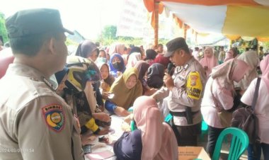 Gelar Operasi Pasar, Stand Pasar Murah Disperindagsar Rohil Diserbu Ribuan Warga