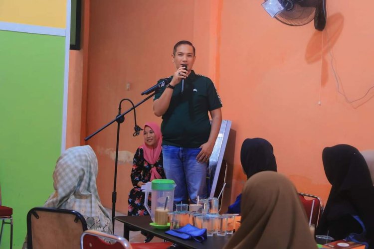 Kaban Bapenda Pekanbaru, Alek Kurniawan, Resmikan Kedai Kopi Sang Kopi di Jalan Bukit Barisan Pekanbaru