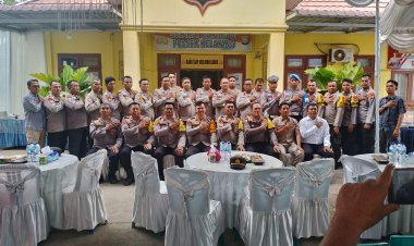 Kapolres Indragiri Hulu Kunjungi Mapolsek Kelayang, Sampaikan Arahan Terkait Kinerja dan Keluarga Bhayangkari