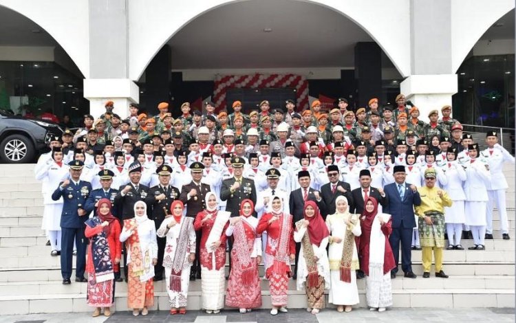 Pimpinan DPRD dan Pemko Pekanbaru Rayakan HUT ke-79 RI dengan Semangat Nasionalisme 