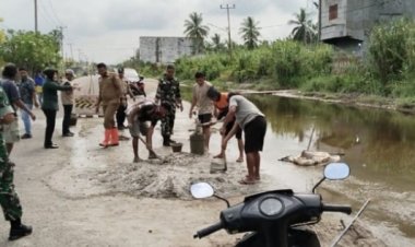 Bupati Rohil Genjot Perbaikan Akses Jalan