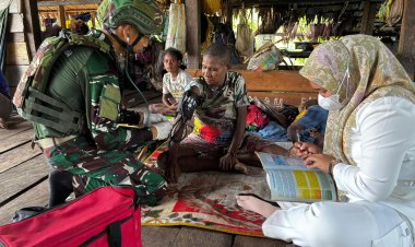 Satgas 642 dan Puskesmas Gelar Yankes di Ururu