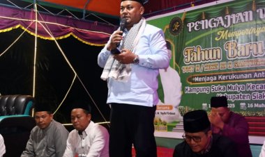 Wabup Siak Dorong Seragam Gratis dan Ajak Warga Syukuri Tahun Baru Islam