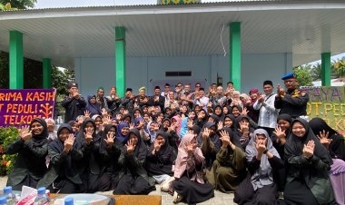 Telkom Riau dan DT Peduli Resmikan Bantuan Air Bersih untuk Ponpes Badrul Islam Pekanbaru