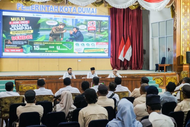 Wali Kota Paisal Ajak Warga Dumai Pilah Sampah dari Rumah